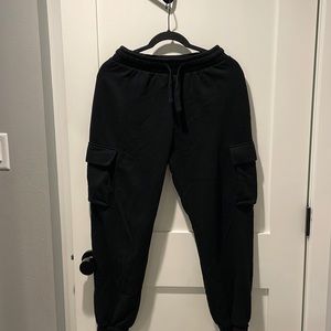 Zara Black cargo sweatpants, M
